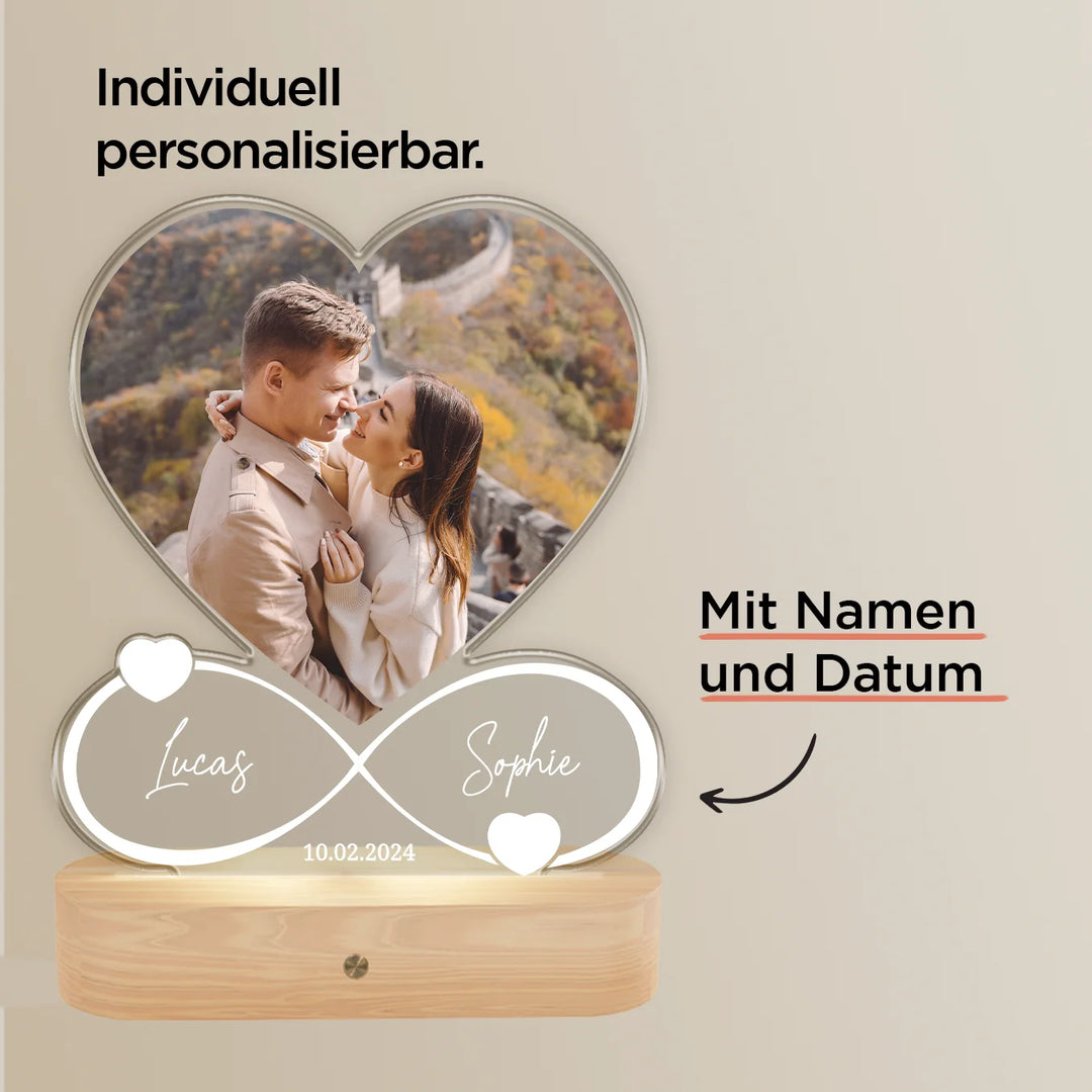 Personalisiertes Licht für zwei Herzen